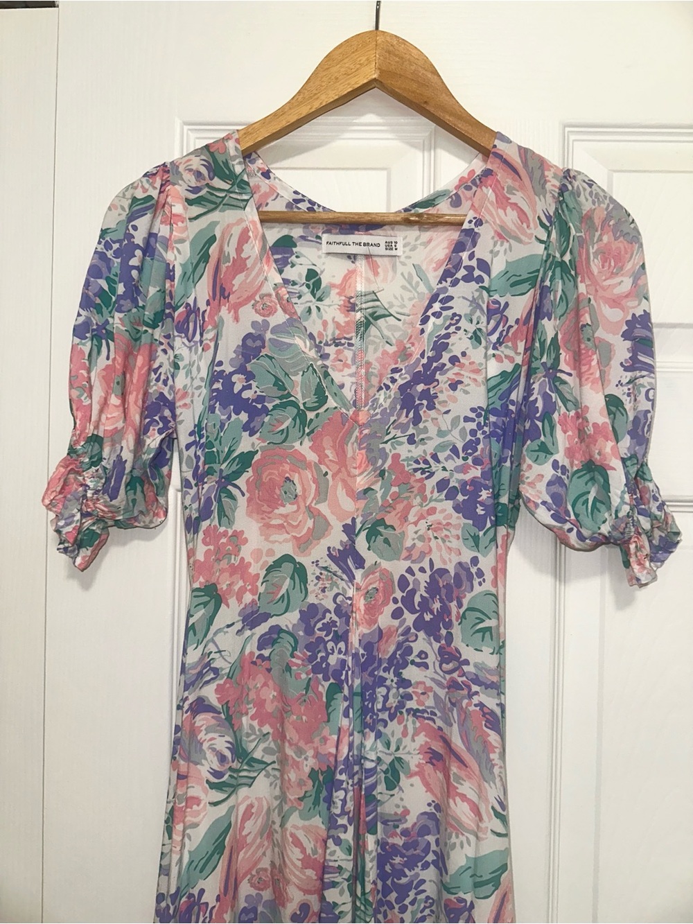 Faithful The Brand Floral V-Neck A-Line 3/4 sleeves Midi Floral Summer Dress